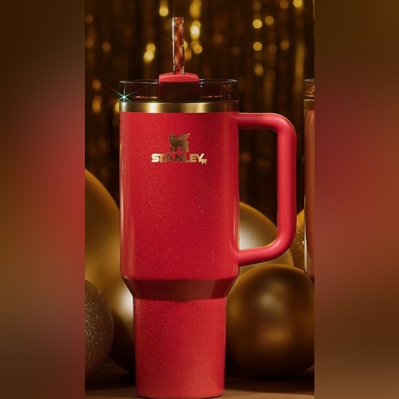 40 OZ STANLEY TUMBLER - SCARLET TINSEL LIMITED EDITION RELEASE - Picture 5 of 5